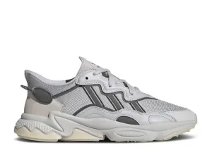 Adidas OZWEEGO 'LIGHT SOLID GRAY' sneakers, gray