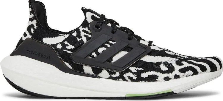 Adidas UltraBoost 22 'Zebra' sneakers, black