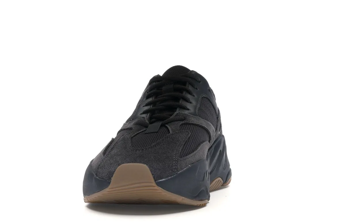 adidas Yeezy Boost 700 Utility Black