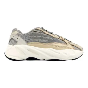 adidas Yeezy Boost 700 V2 Cream Pre-Owned