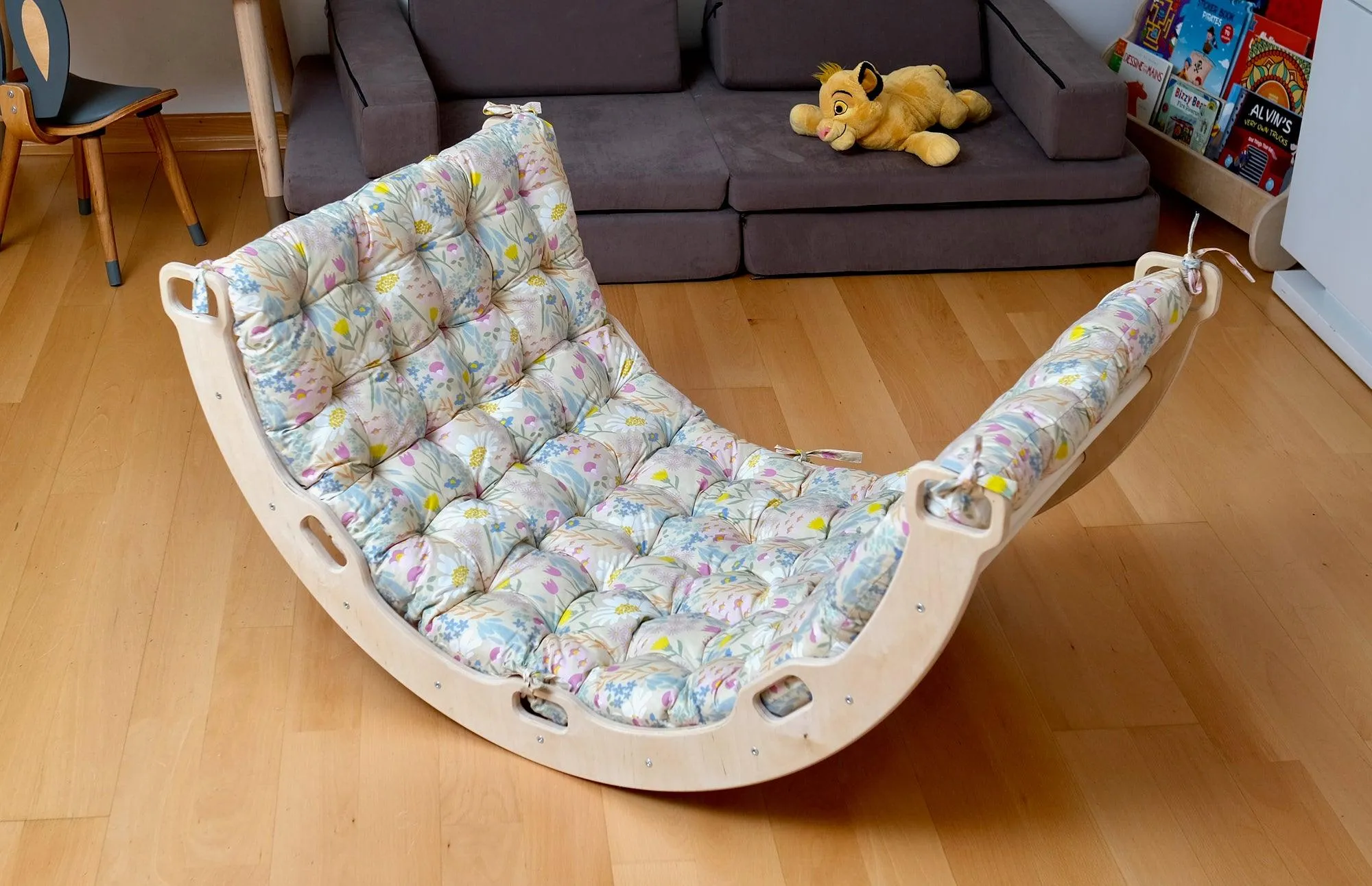 Arch - Rocker With Pillow Spring Pattern