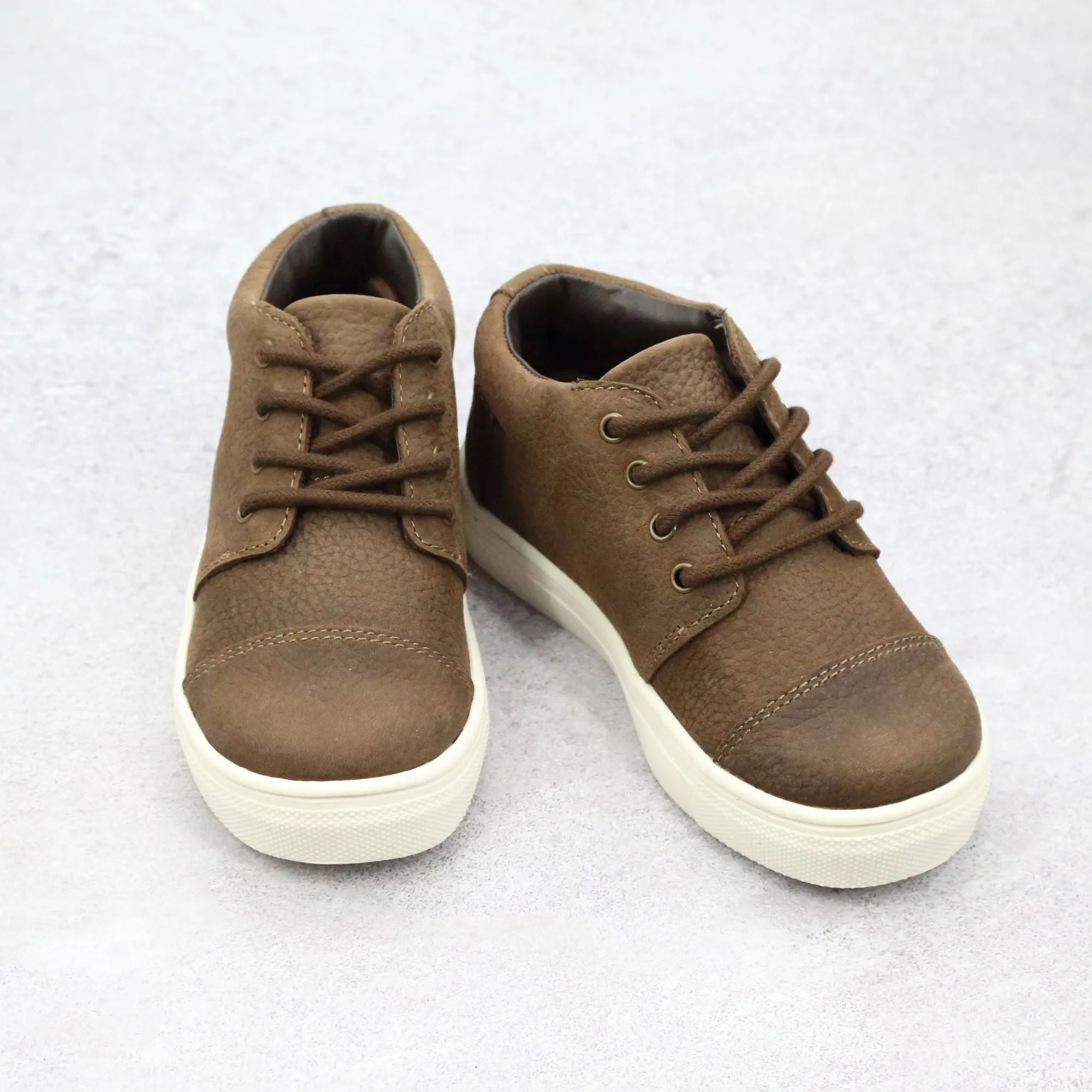 Boys Wyatt Lace Up Leather Sneakers