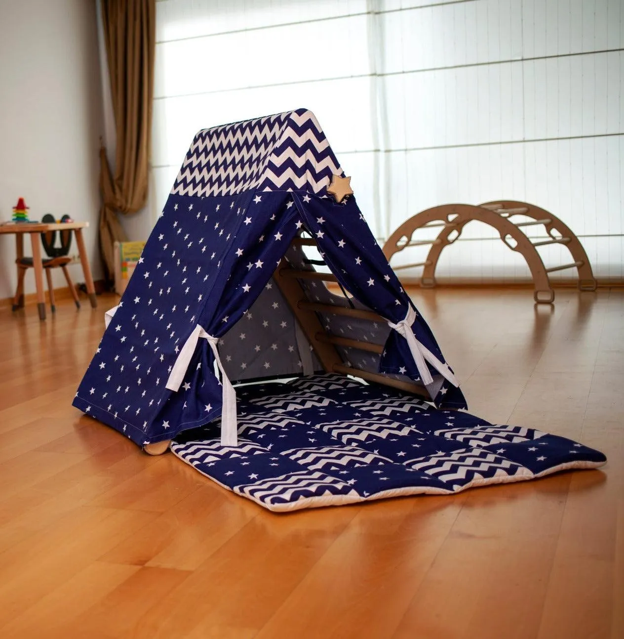 Climbing Triangle With Tent Cover, Mat, Ramp