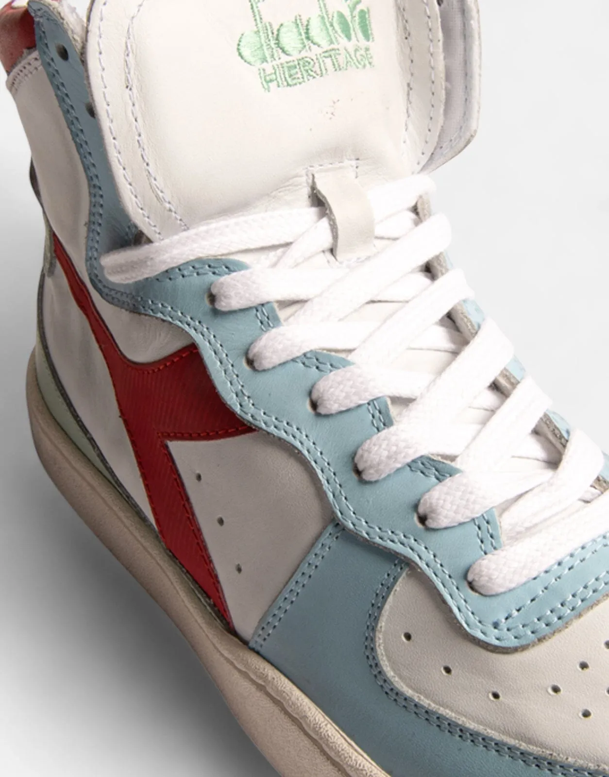 Diadora Mi Basket Used White/Aquamarine Sneakers