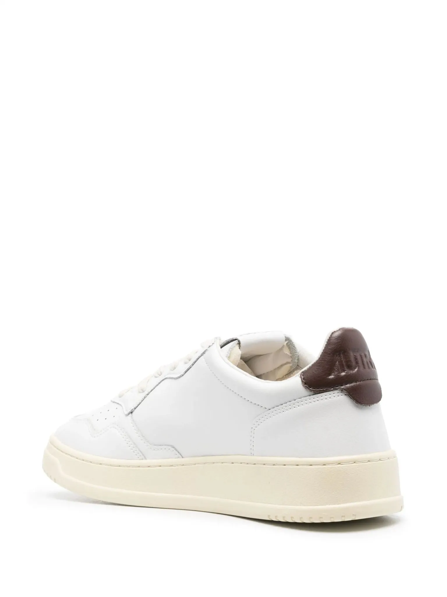 Medalist low-top leather sneakers