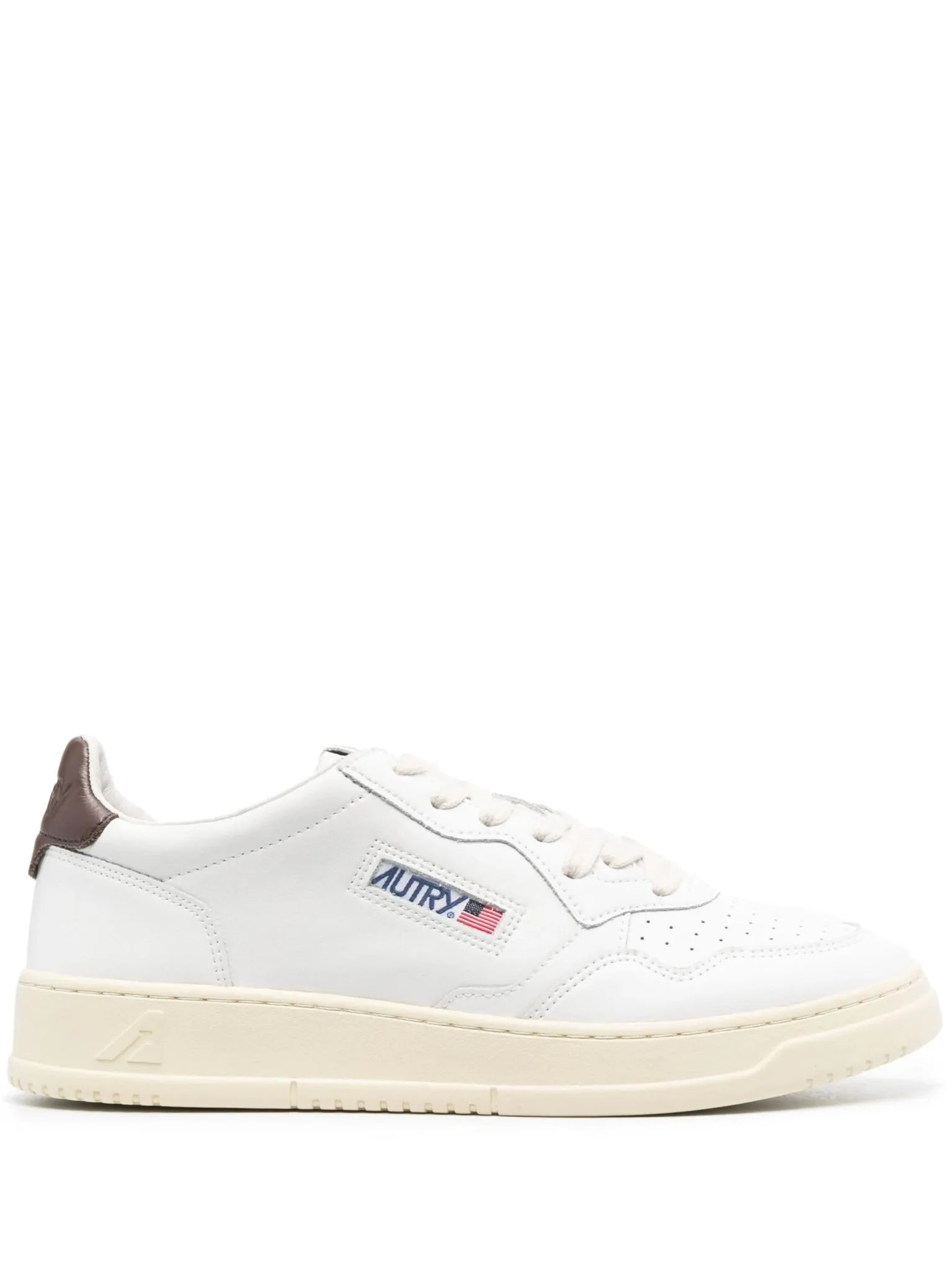 Medalist low-top leather sneakers