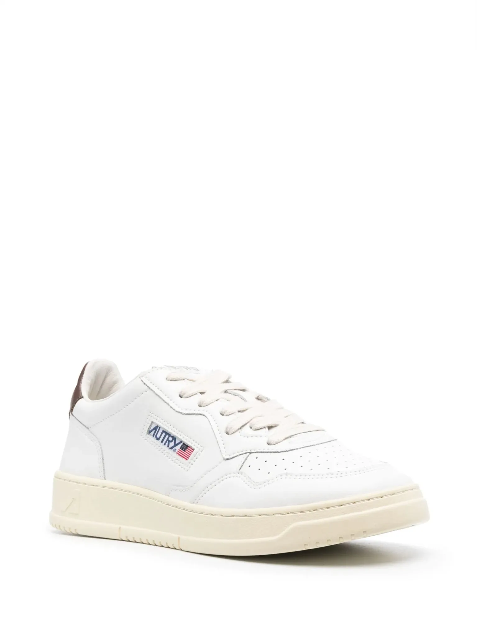 Medalist low-top leather sneakers