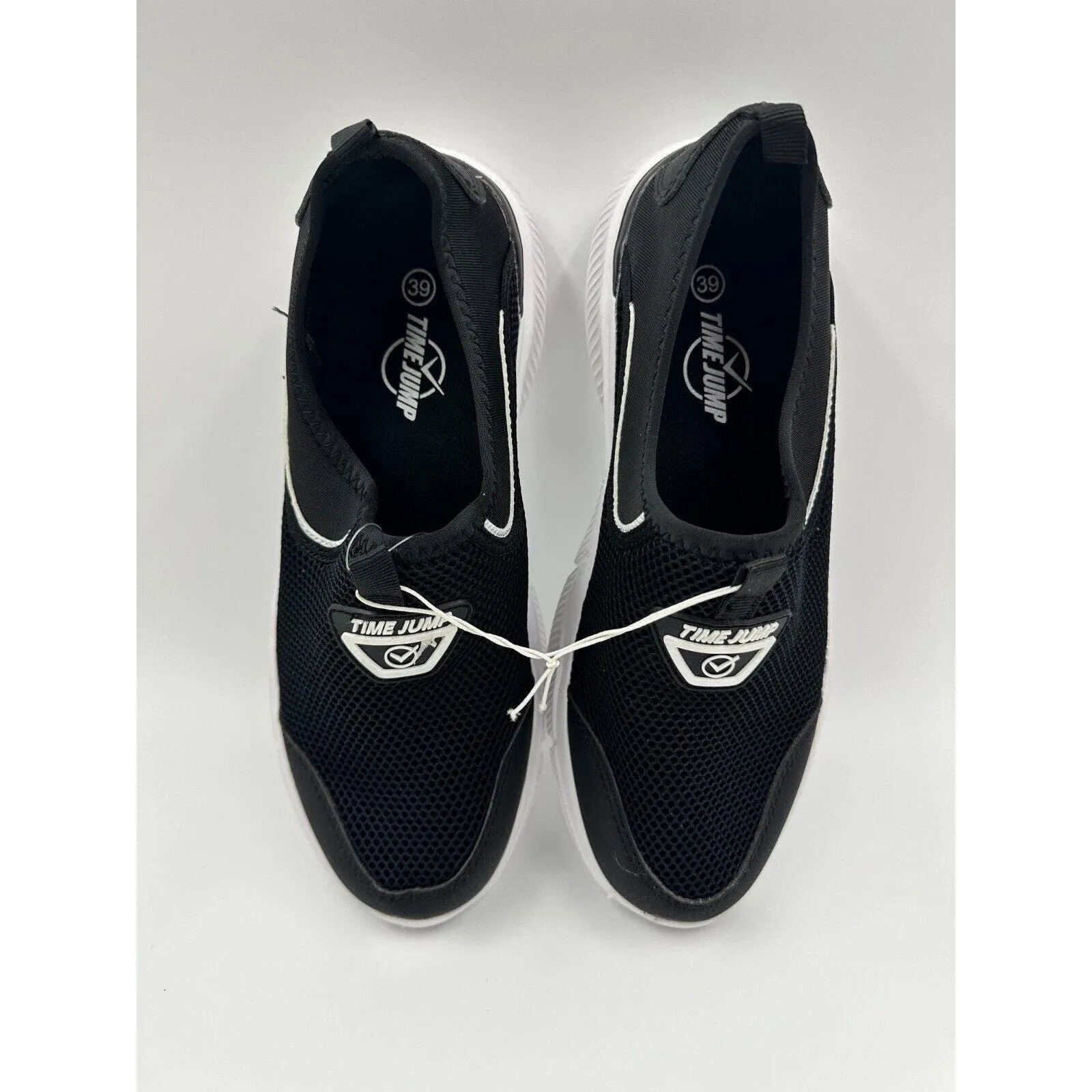 Men's Size 8, Black Slip-on Water Shoe with White Sole